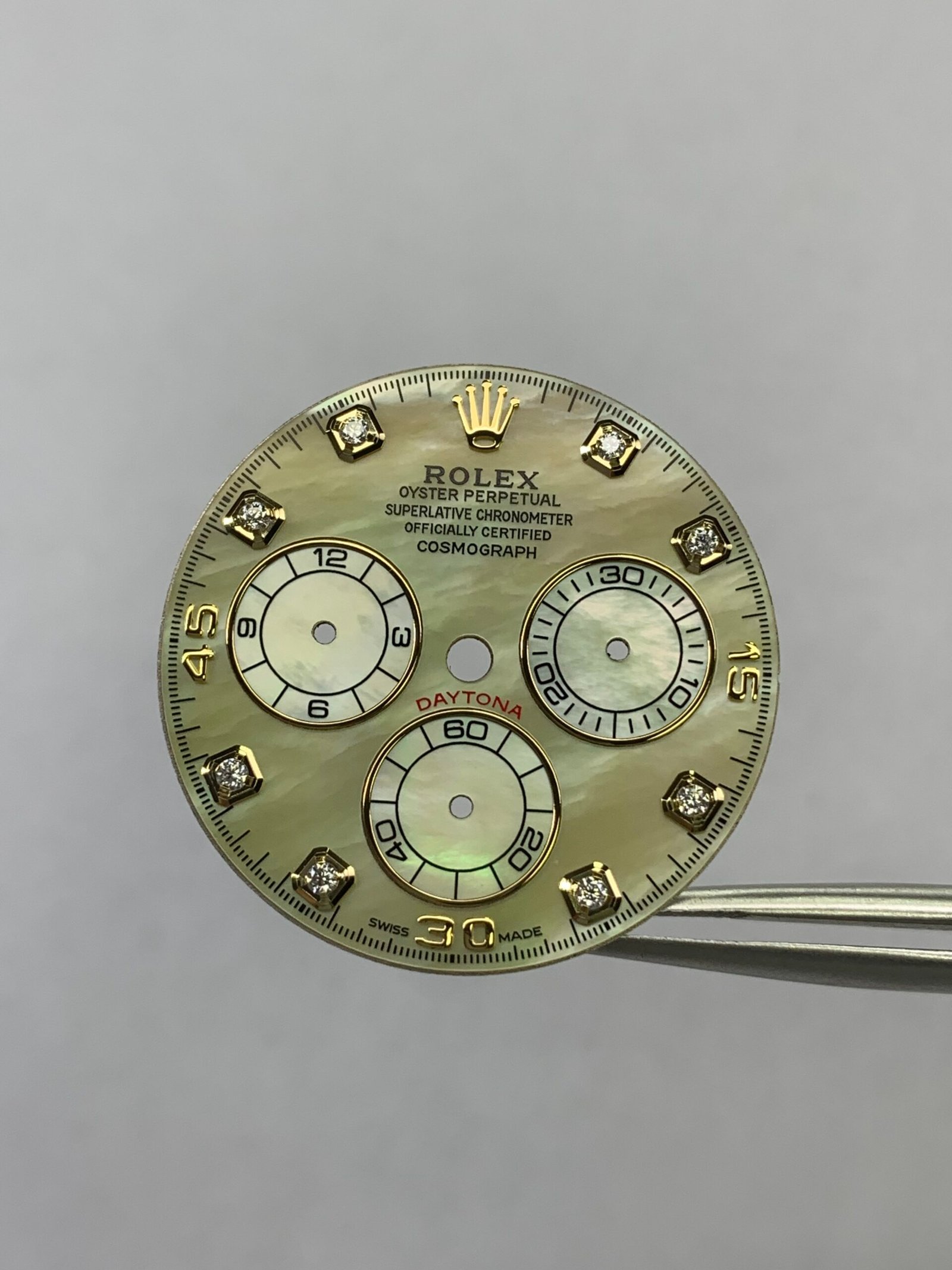 Rolex Daytona Yellow Mother-of-Pearl Dial Moissanite Moment Applicable 4130/4131 Movement